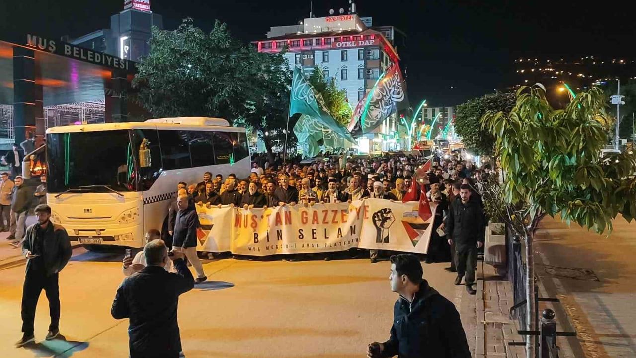 Muş'ta binlerin katıldığı yürüyüşle Gazze'ye destek