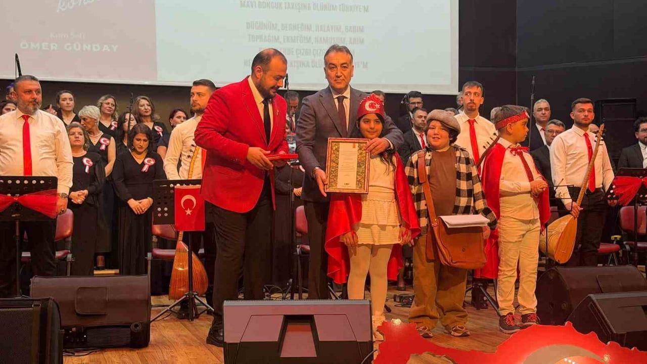 Müziğin diliyle cumhuriyetin 103. yılı Karabük'te sahnelendi