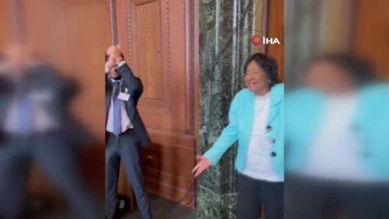 Navi Pillay'ın Nürnberg'deki ilk sözleri: 'Biraz daha alkışlarsanız ödülü Trump'la paylaşabilirim'