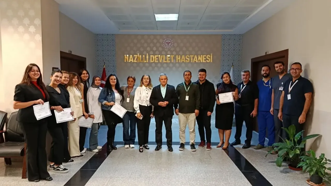 Nazilli'de acil bakım hemşirelerinin mesleki kapasitesi sertifikayla güçlendi