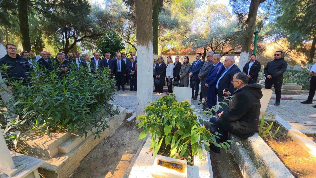 Nazilli'de muhtarlar gününde Gül Esin'in mirası yad edildi
