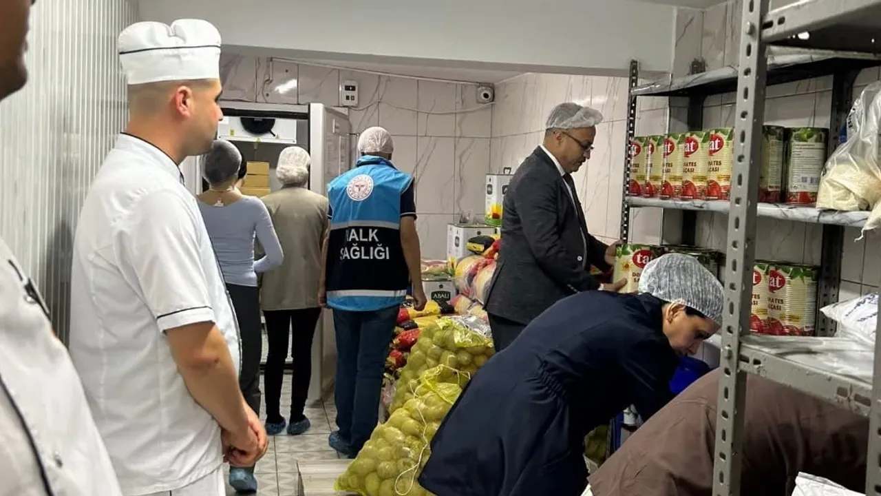 Nazilli'de toplu yemek birimlerinde hijyen ve gıda güvenliği denetimi