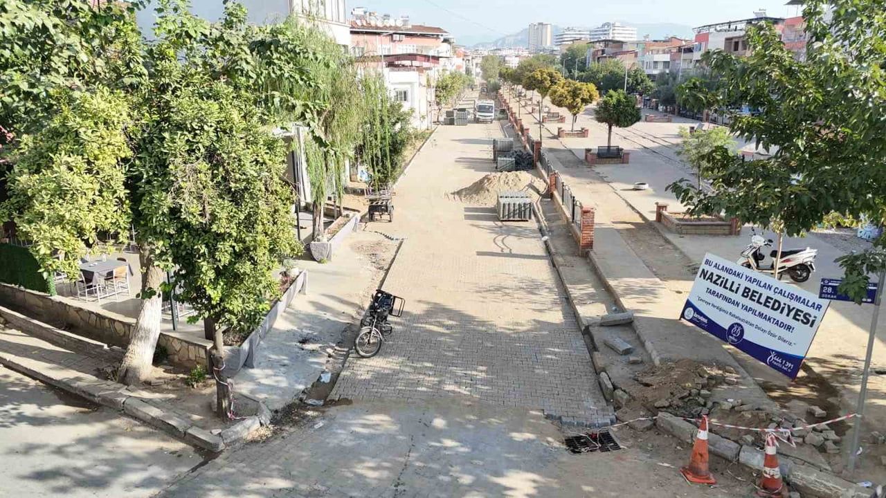 Nazilli'de Yeni Mahalle 34. sokakta parke yenileme çalışması
