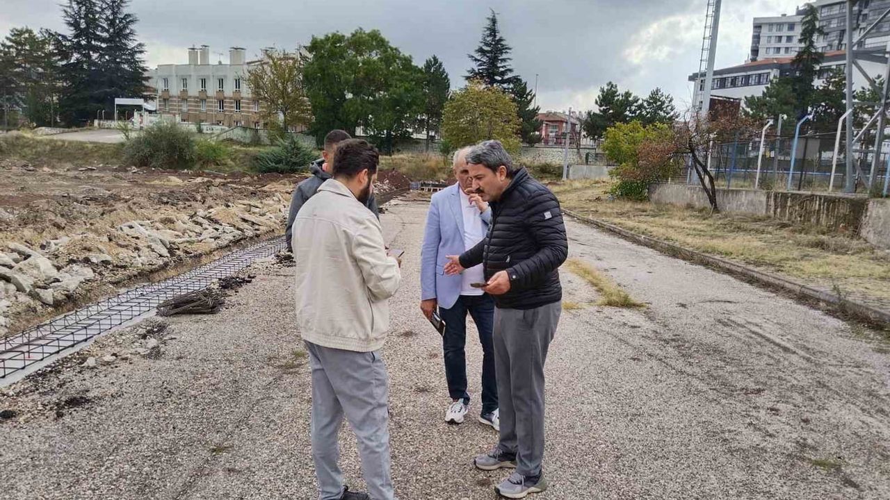 Necdet Yıldırım sahasında yenileme: gençlere daha iyi spor alanları