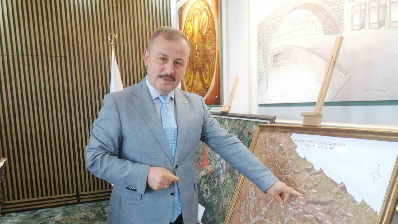 Niksar Kalesi'nin kuzey surları restorasyonla güçlendirilecek