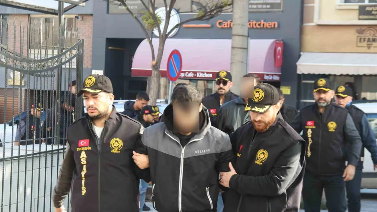 Odunpazarı'nda kavga ölümle sonuçlandı: yedi şüpheli adliyede
