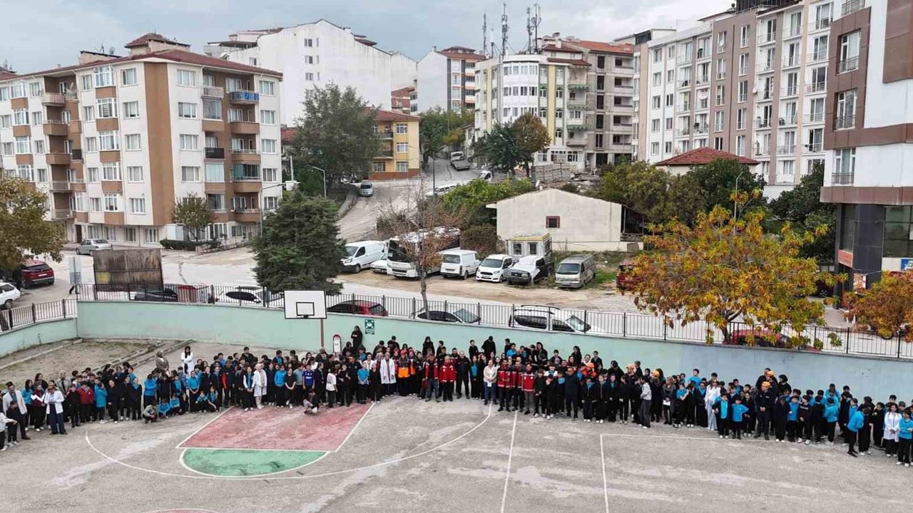 Öğrenciler sahada öğrendi: Bilecik'te kapsamlı afet tatbikatı