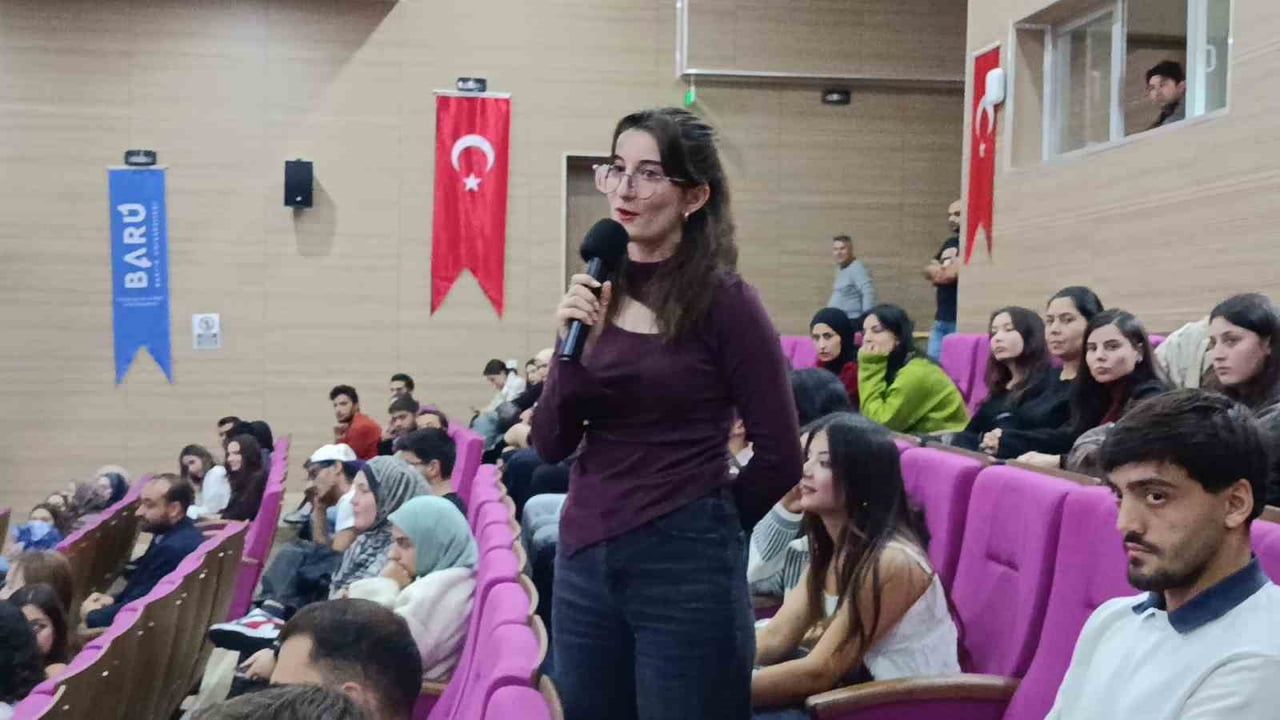 Öğrencilerden milli trene destek: 'bu trende eserim var' diyebilirsiniz