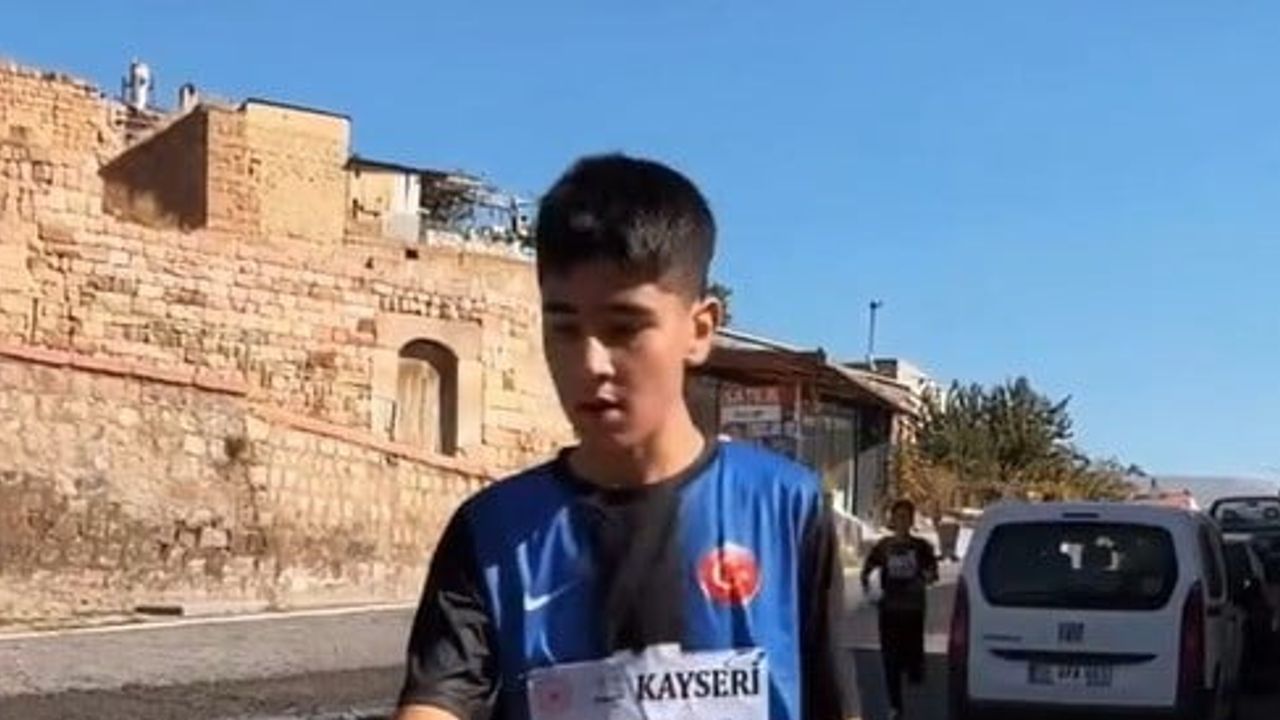 Okul sporları Ağırnas’ın doğasında oryantiringle açıldı
