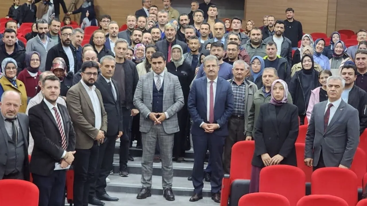 Okul ve aile el ele: Tavşanlı'da eğitimde iş birliği vurgulandı