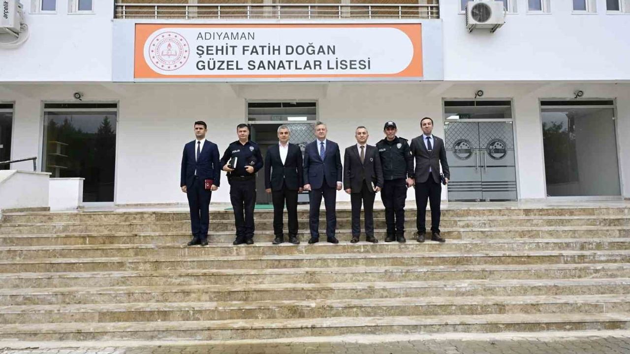 Okullarda güvenlik denetimini Arzum Nazman yönetti