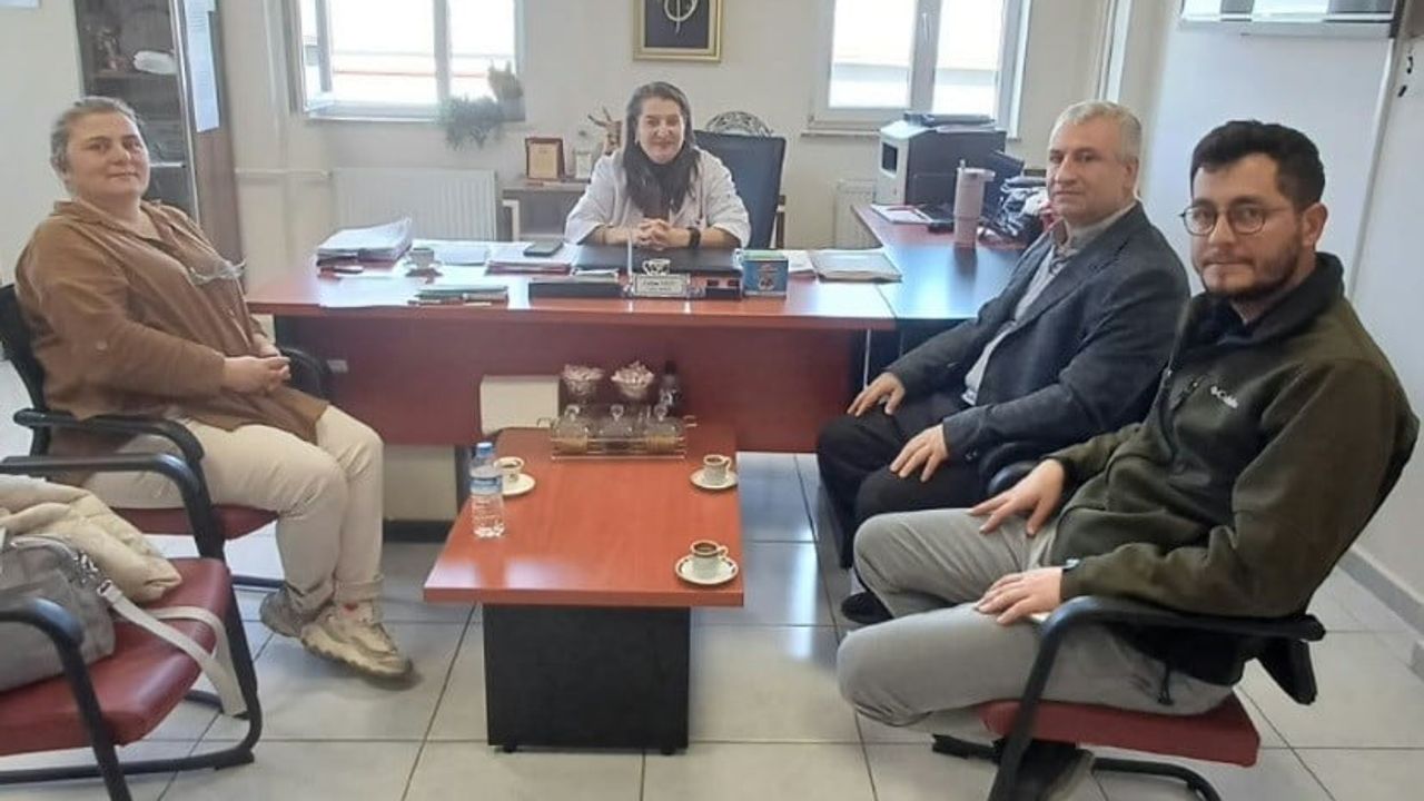 Okullarda vergi bilinci: Tavşanlı'da miniklere vatandaşlık dersi