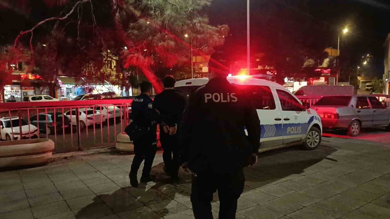 Onikişubat'ta çatıda süren rehine krizi özel harekat müdahalesiyle bitti
