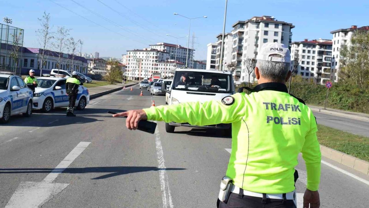 Ordu'da denetimler hız kesmedi: 18 binin üzerinde araç ve sürücü kontrol edildi