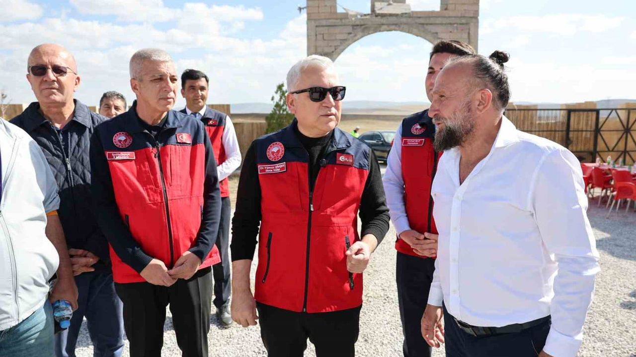 orta çağ havasında bir çiftlik: Kale Çiftlik projesi açılışa hazırlanıyor