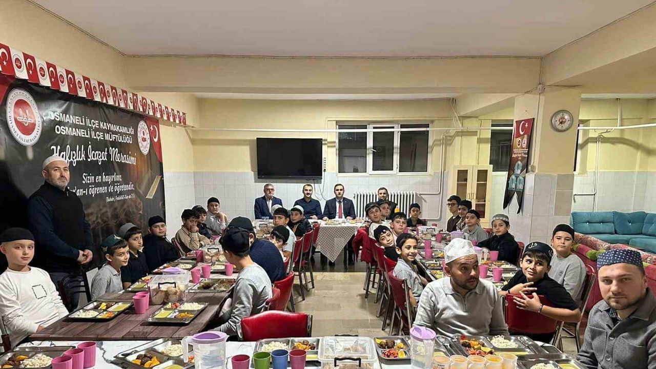 Osmaneli kaymakamının genç hafızlarla akşam buluşması: eğitim ve destek vurgusu