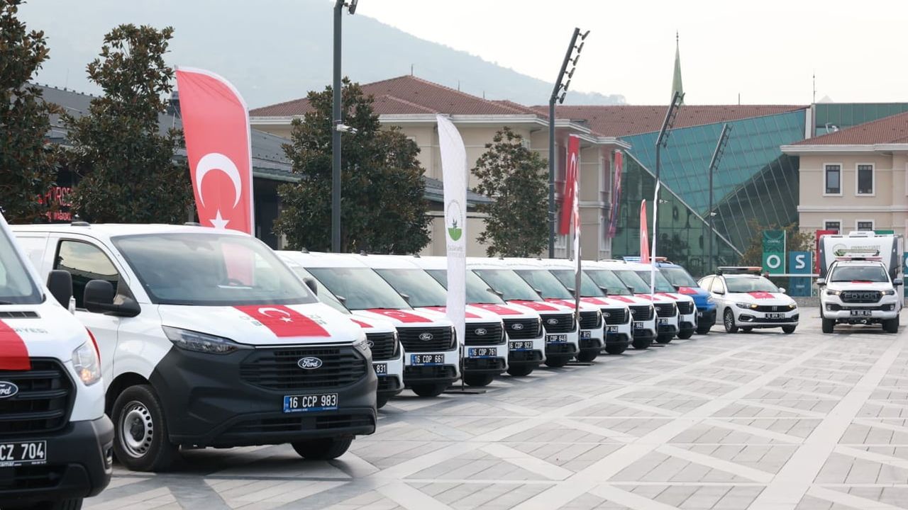 Osmangazi'nin araç filosu 41 yeni araçla güçlendi