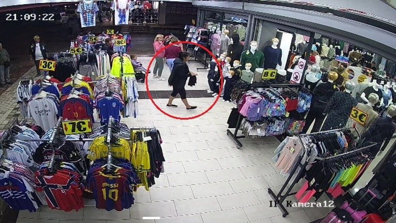 Otel bilekliği ipucuyla yakalanan turistler eşofmanla birlikte tespit edildi