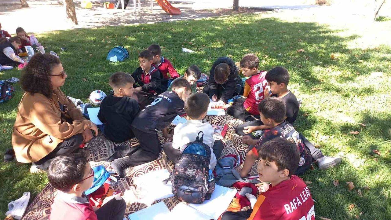 Oyunla başlayan kahvaltı: küçükler sağlığı ve öğrenmeyi birlikte keşfetti