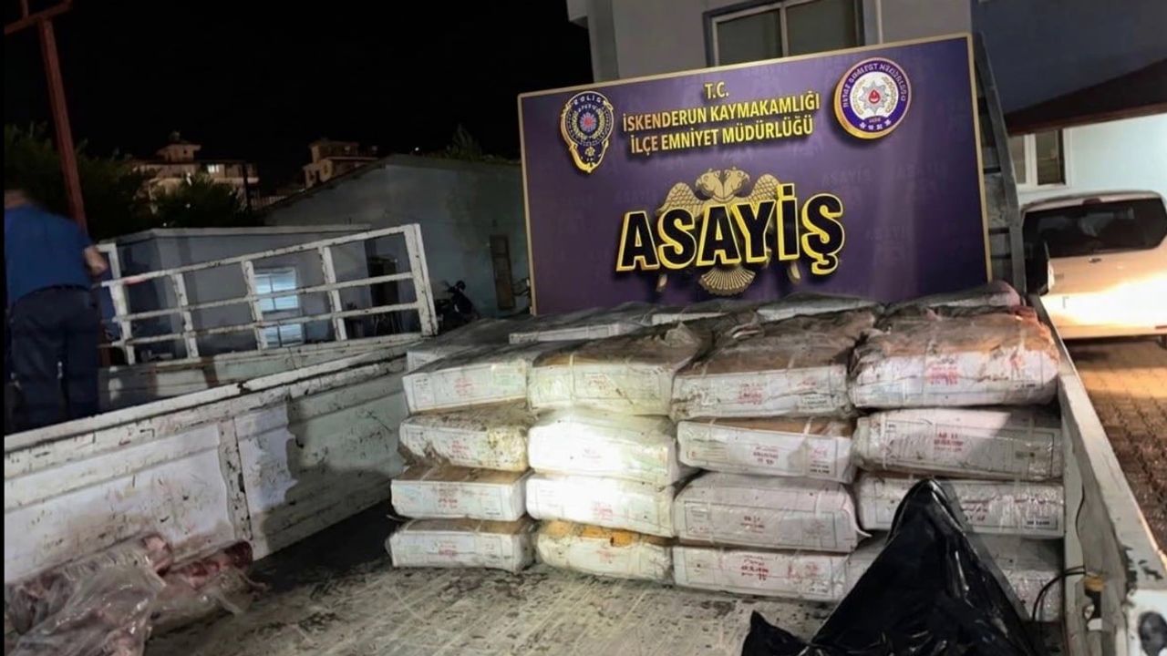 özbekistan yolculuğunda çöpten alınan etleri piyasaya sürmeye çalışırken yakalandılar