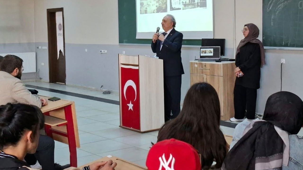 pasinler'de milli mücadele ve cumhuriyetin izleri masaya yatırıldı