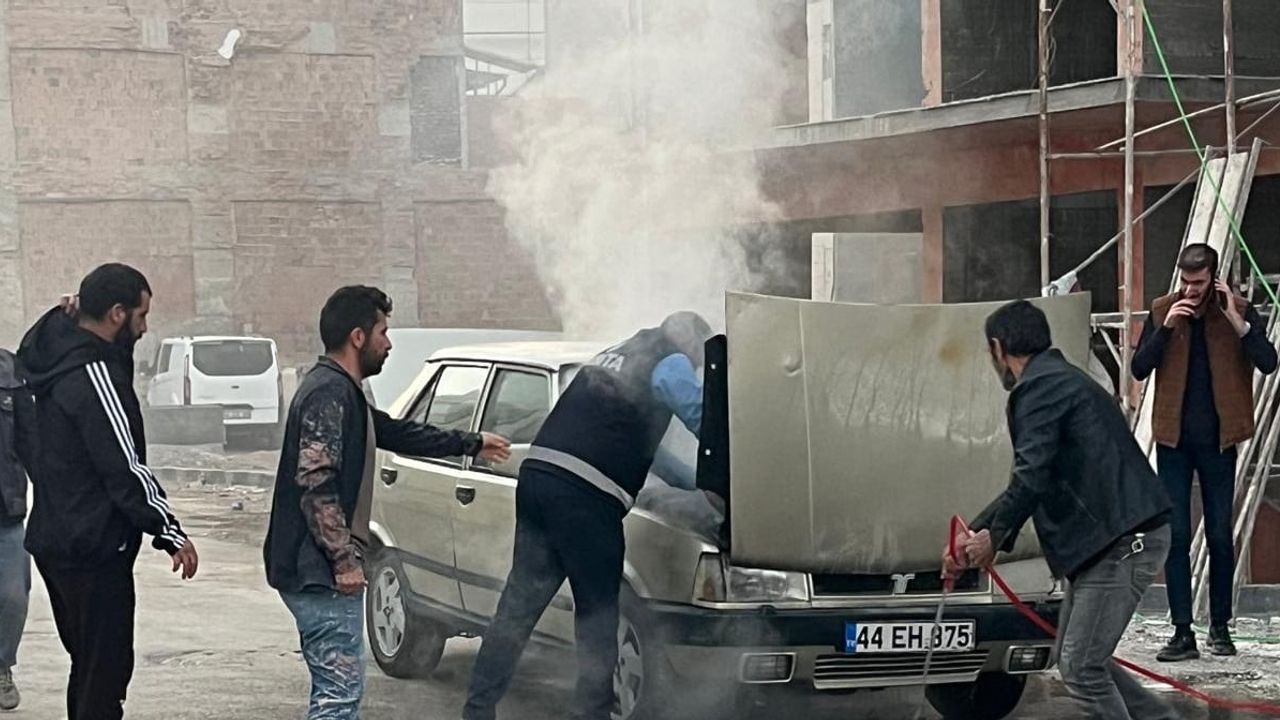 pazar yerinde alevler zabıta müdahalesiyle kontrol altına alındı