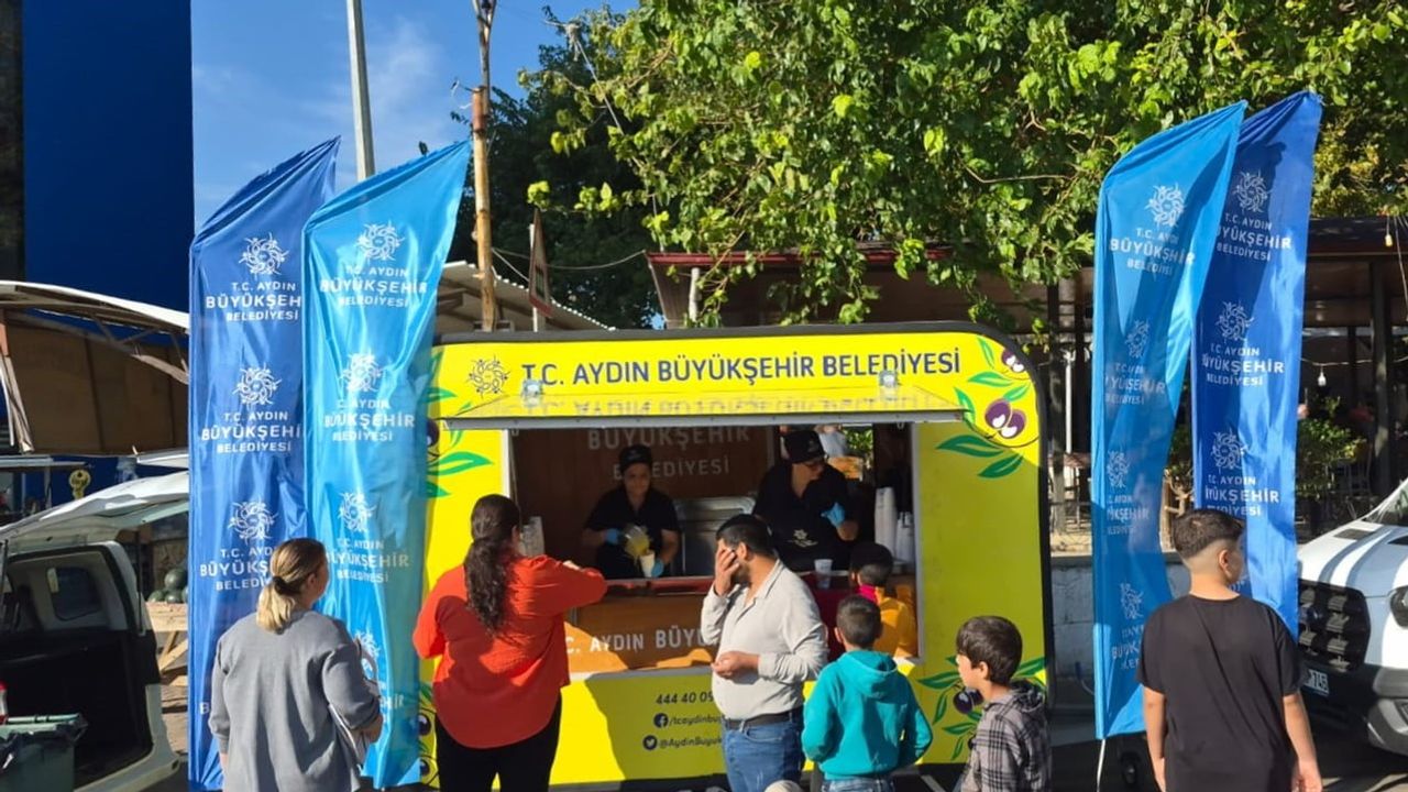 Pazar yerlerinde Aydın genelinde sıcak çorba ikramı sürüyor