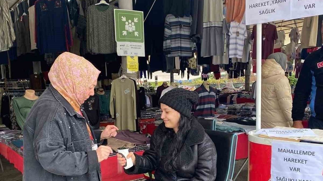 Pazaryerinde sağlığa hareket: Çilimli'de el dinamometresiyle kas gücü ölçüldü
