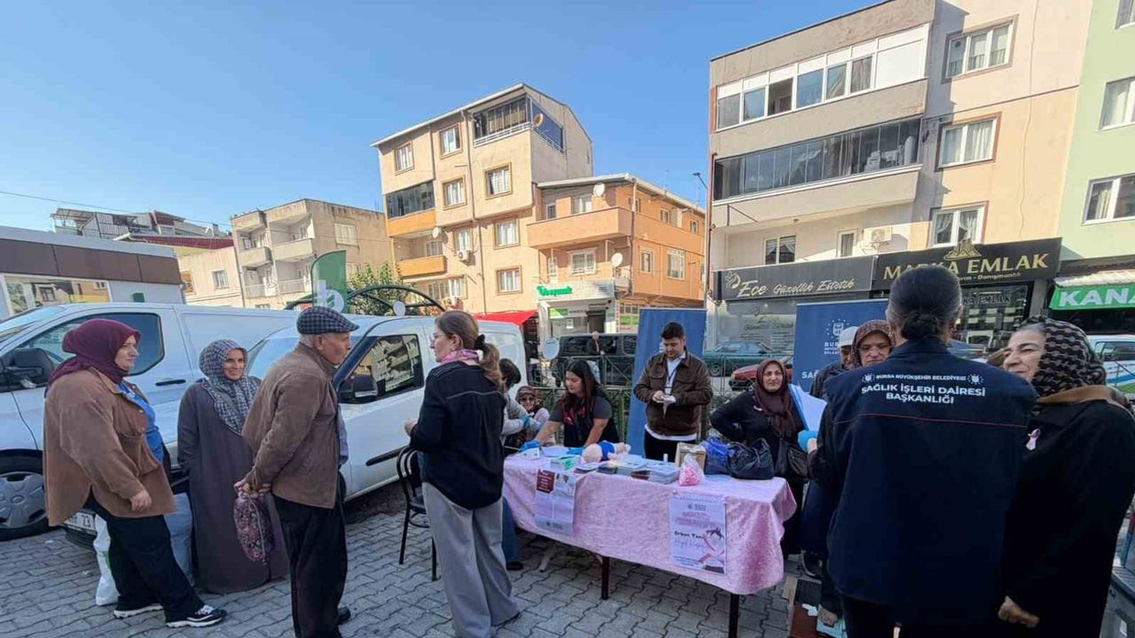 Pembe dalga Bursa sokaklarında: erken tanı için belediye seferberliği