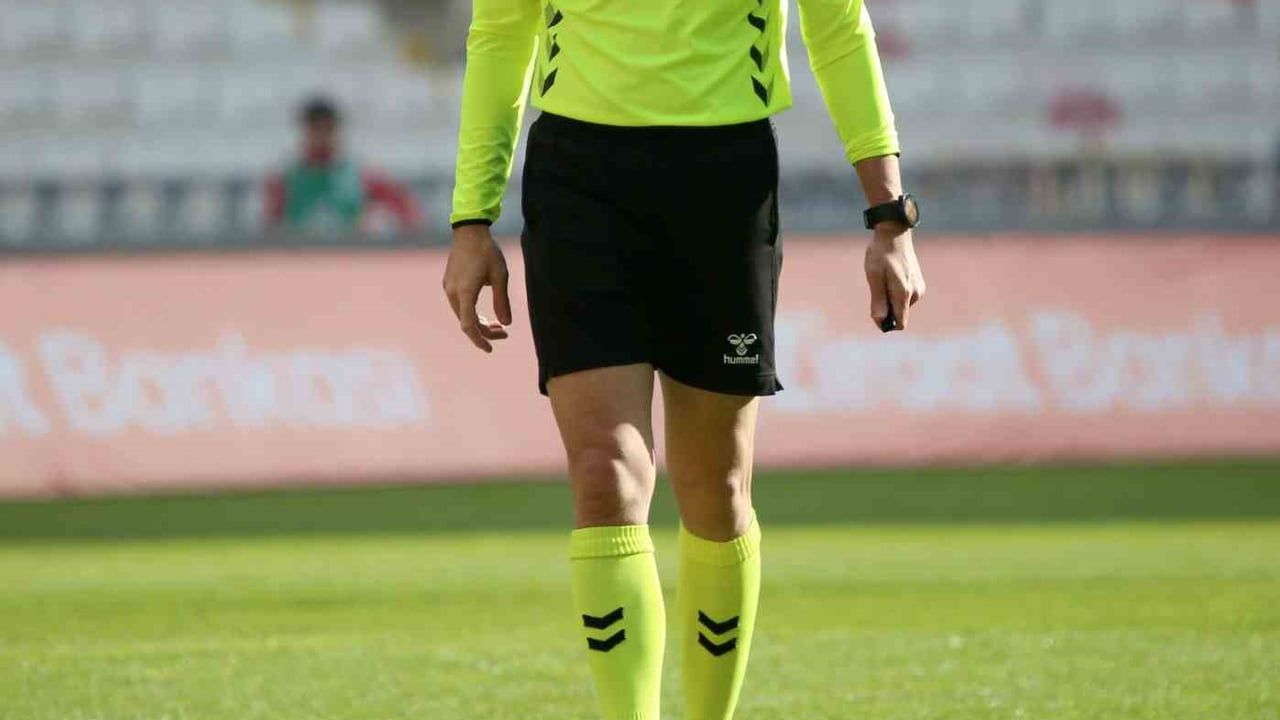 Pendikspor maçını yönetecek hakem Burak Pakkan