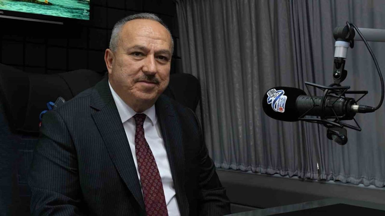 Polisin sesi 74 yıldır: Ali Fidan radyodan vatandaşlara seslendi