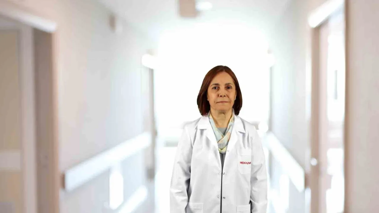 Rahim kanserinde cerrahi kararları evre ve hasta özelliklerine göre şekilleniyor