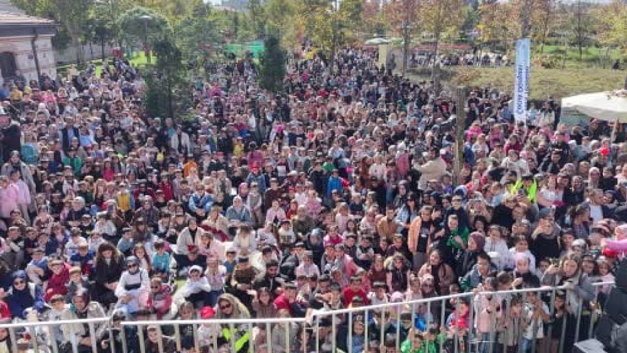 Rami Kütüphanesi'nde AileFest 825 bin ziyaretçiyle coşkulu veda etti