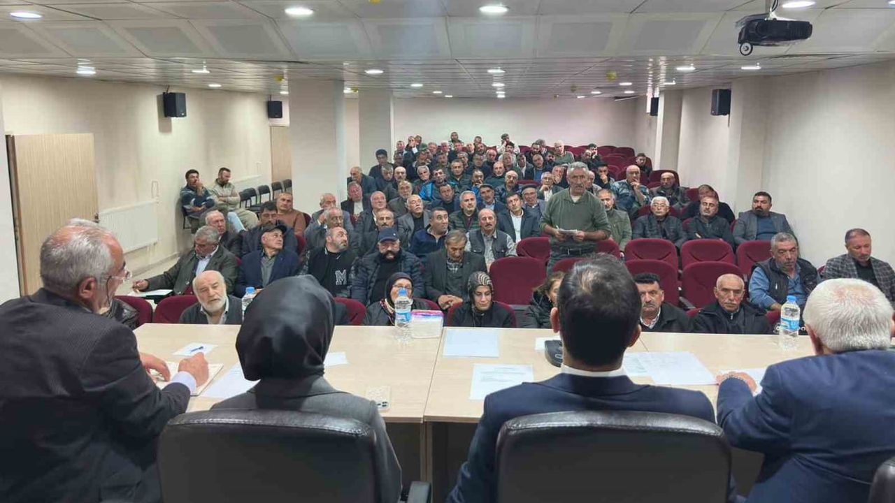 Refahiye'de köylere hizmet bütçesi için 2027 öncelikleri masaya yatırıldı