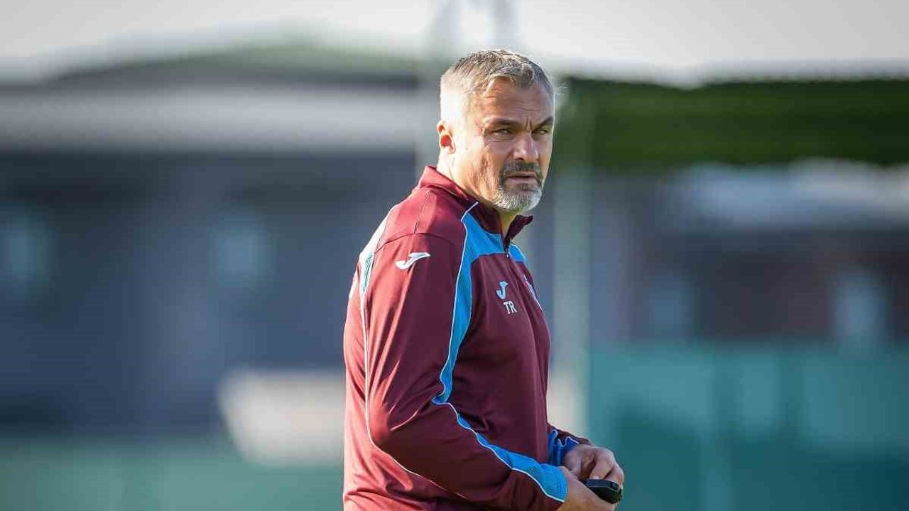 Reisin hedefi: bordo-mavili formayla tarihe geçmek