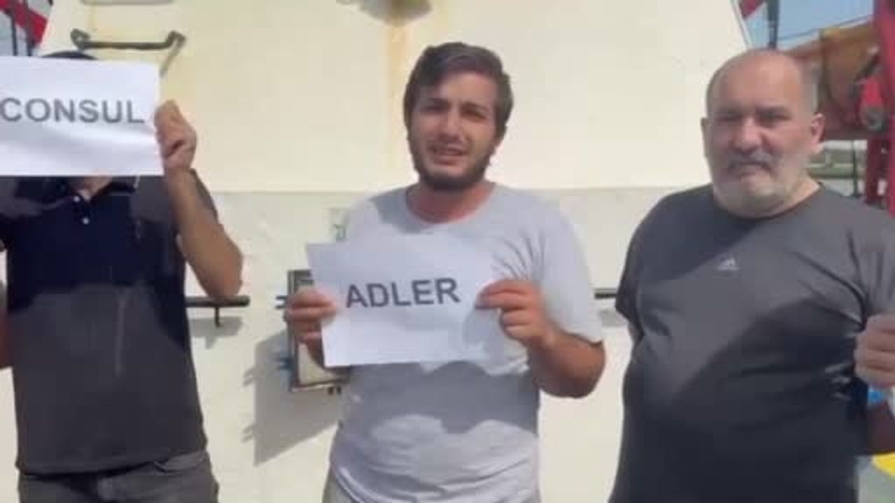 Rostov'ta mahsur kalan 12 denizci maaş ve güvenlik endişesiyle yardım istedi