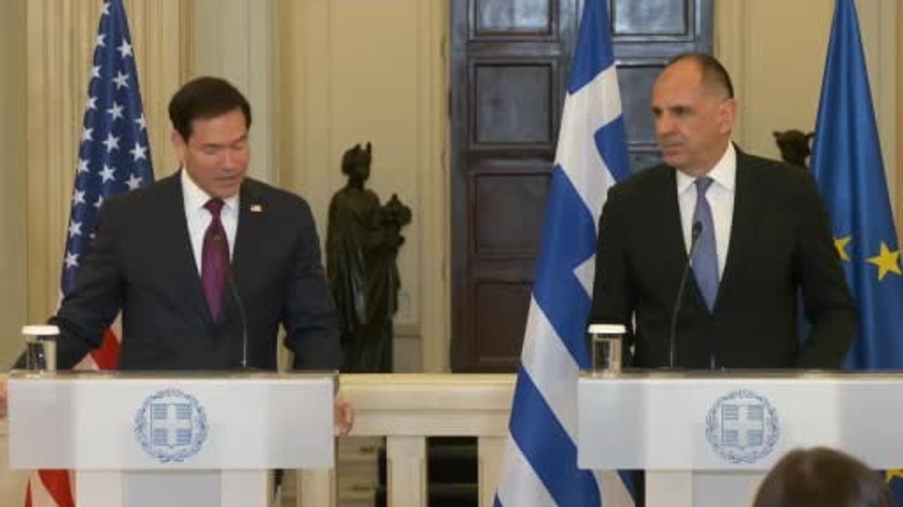 Rubio Atina'da: Hürmüz Boğazı açık, petrol geçişi değişmedi