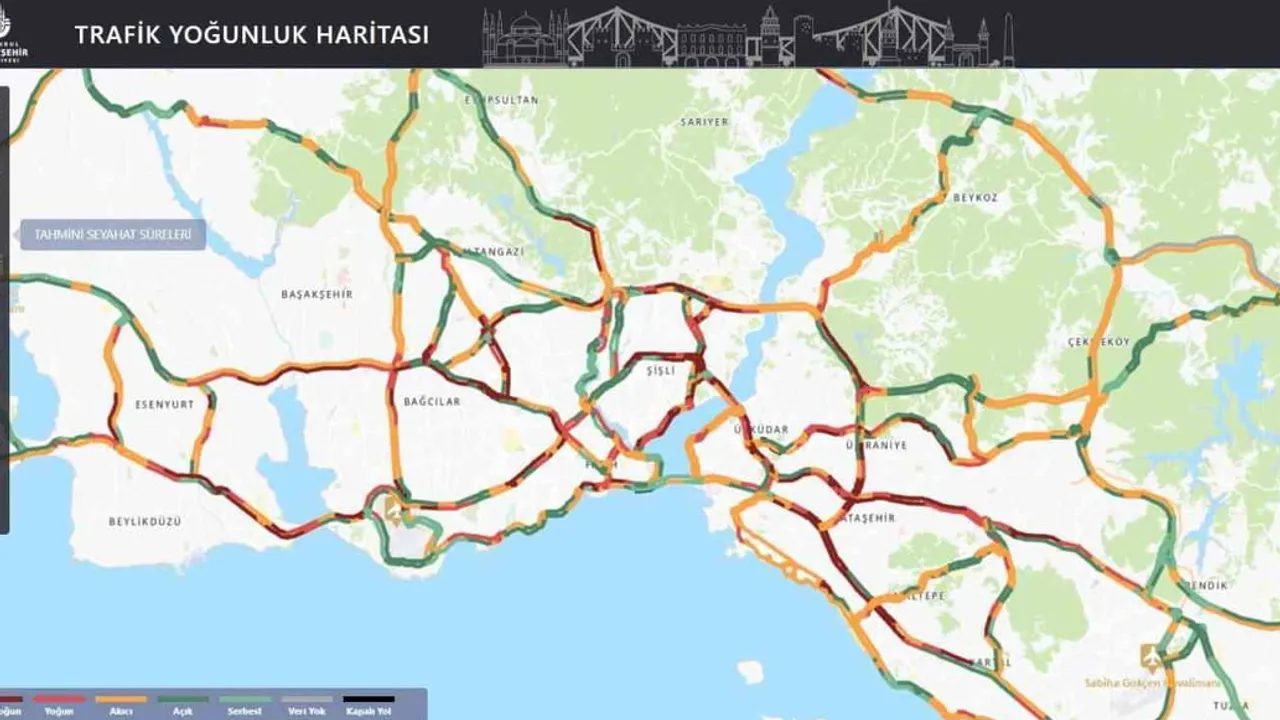 Sağanak yağış e5 karayolunda trafiği durma noktasına getirdi
