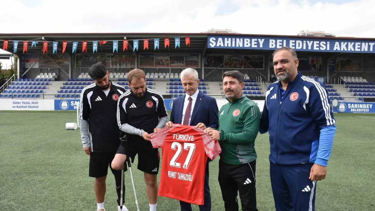 Şahinbey ev sahipliğinde Gaziantep kampı: Ampute Futbol Milli Takımı Meksika hedefinde