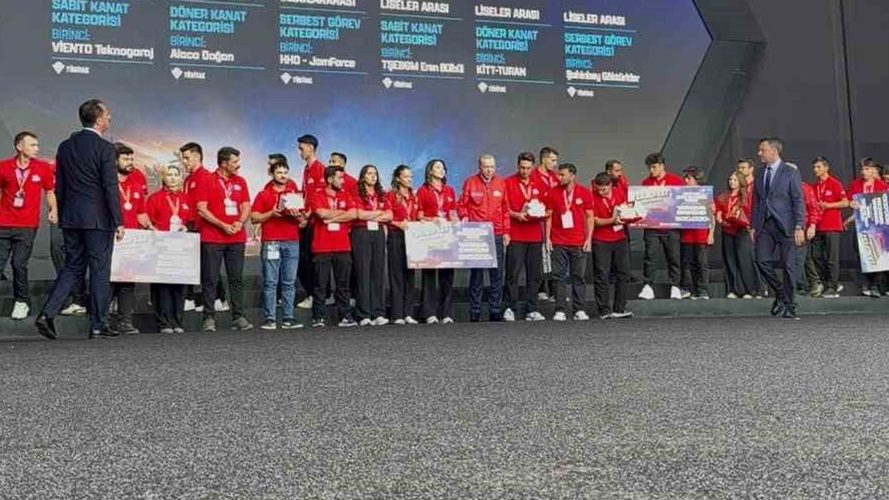 Şahinbey'in genç mühendisleri Teknofest Güneydoğu'da öne çıktı