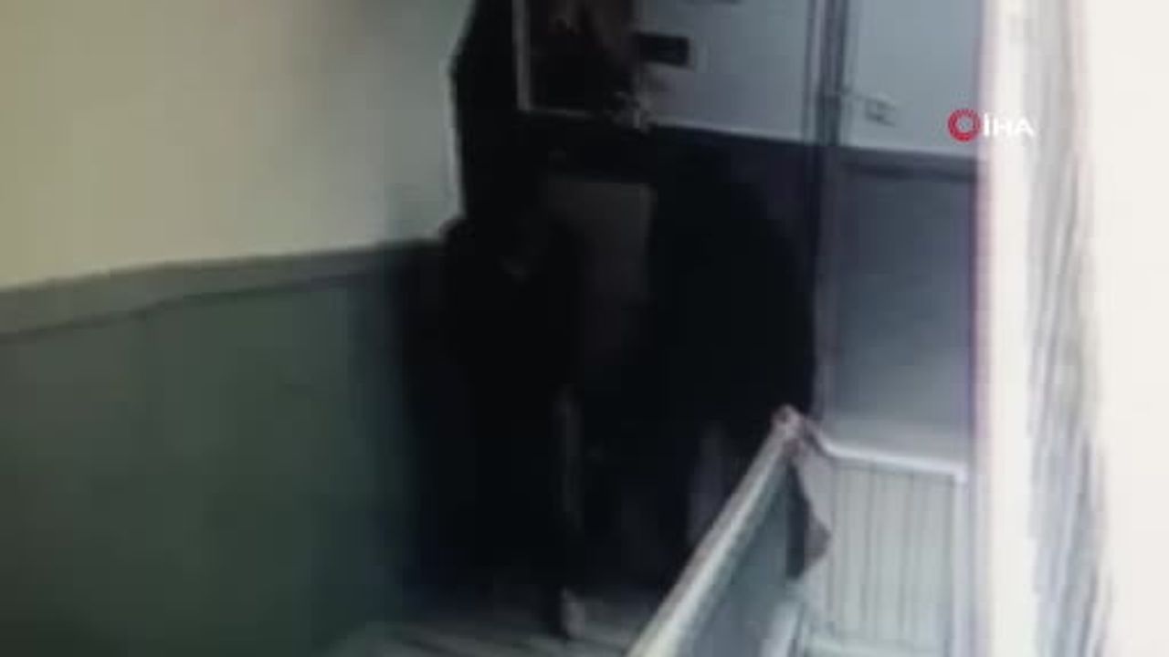 Sahte beyaz eşya servisi kuran iki şüpheli yakalandı