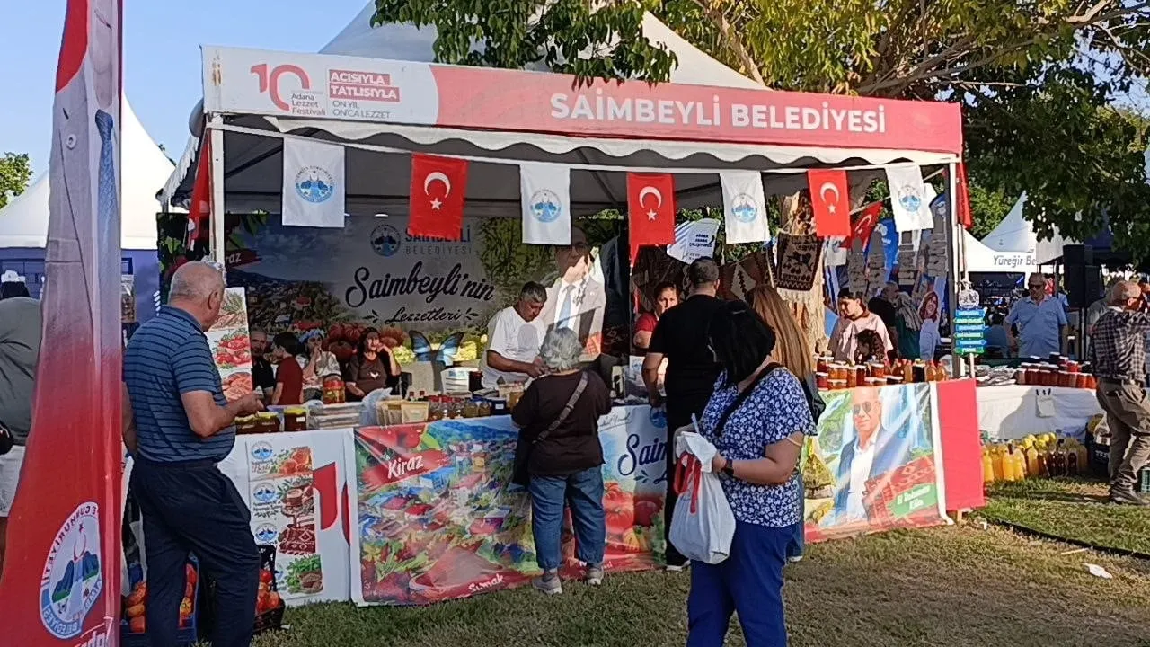 Saimbeyli'nin dağ sofraları Adana'da ilgi gördü