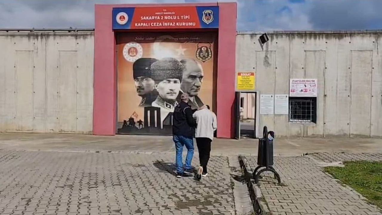 Sakarya'da dijital iz bırakan DEAŞ şüphelisi cezaevine gönderildi