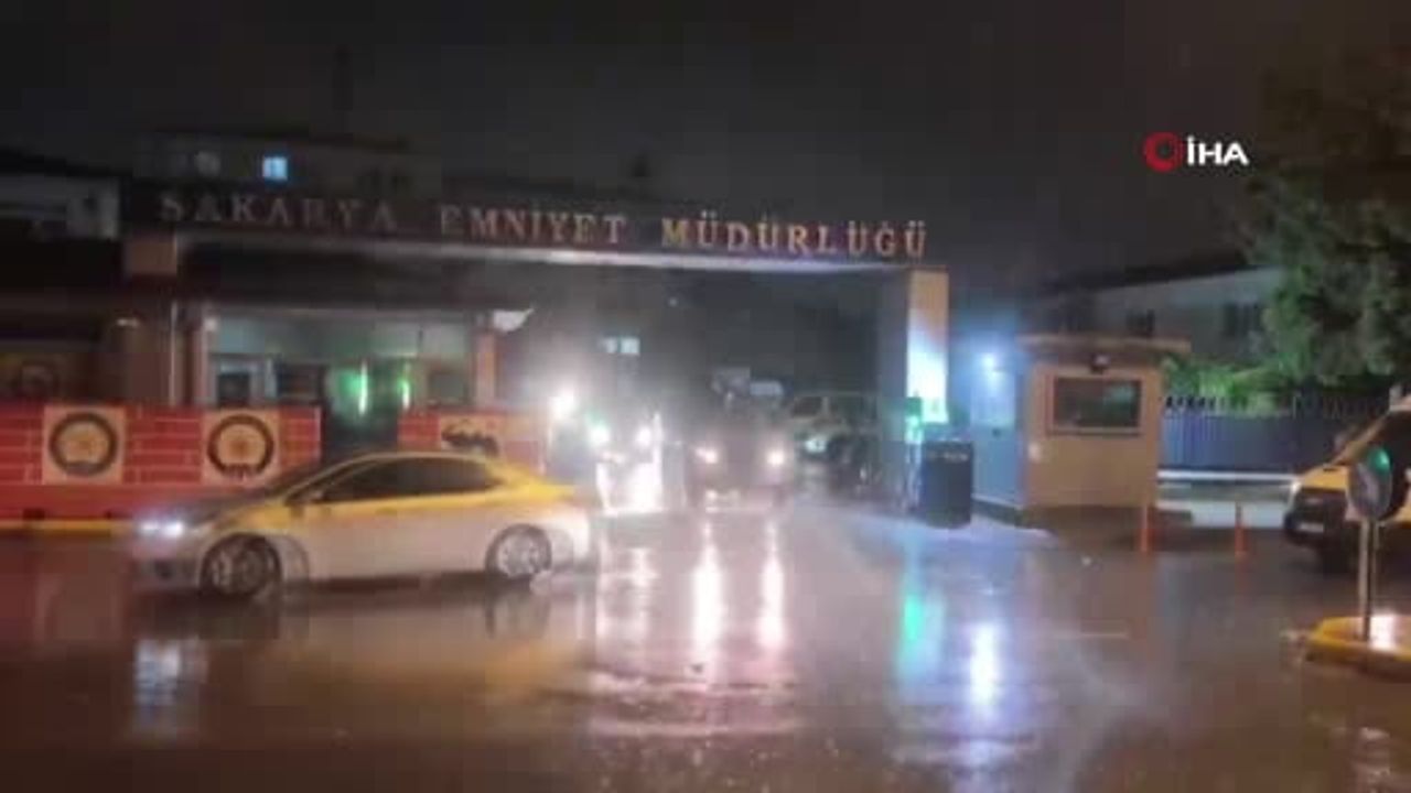 Sakarya’da geniş kapsamlı Sokaklar Güvende operasyonunda 14 gözaltı