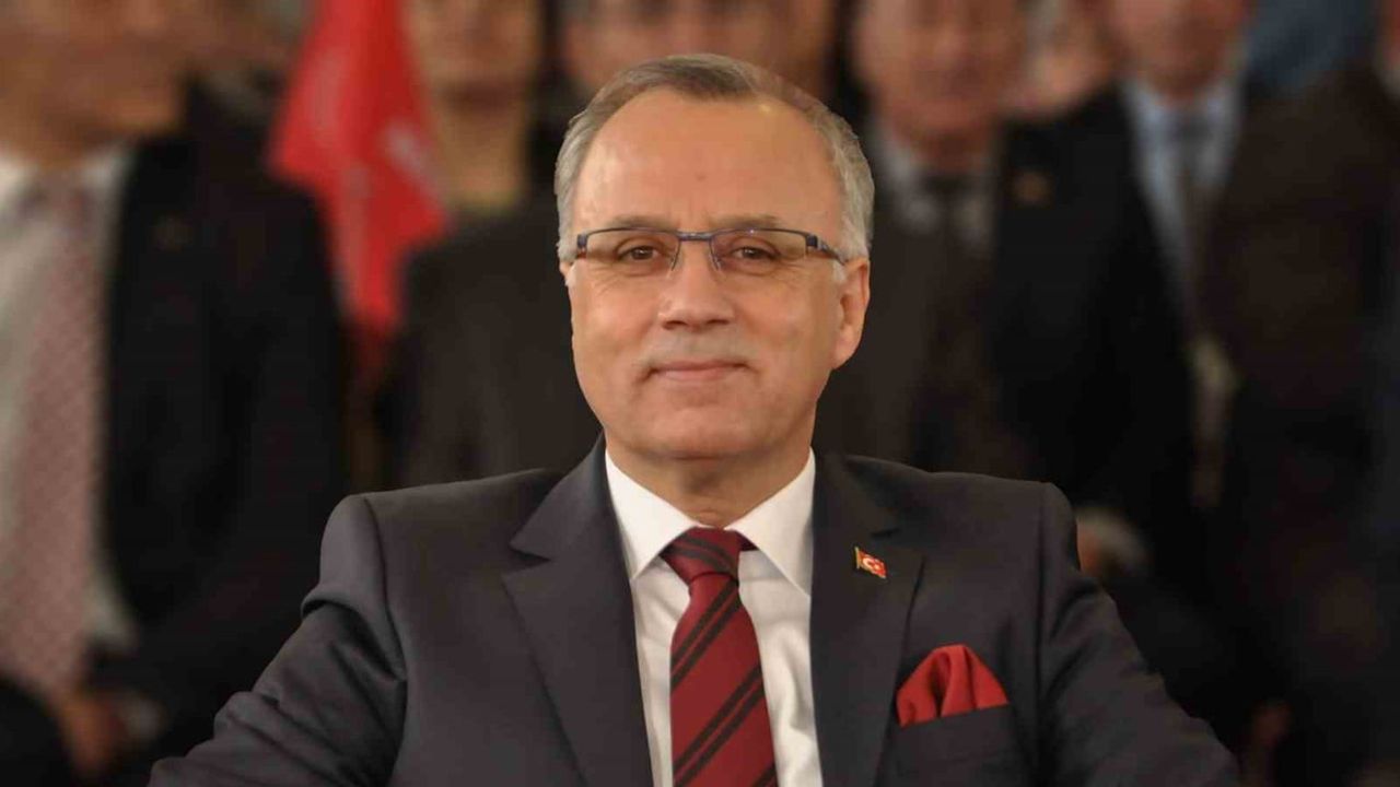 Salihli'de görev dağılımı öncesi yeni atama: Zeki Kayda ilçe başkanı