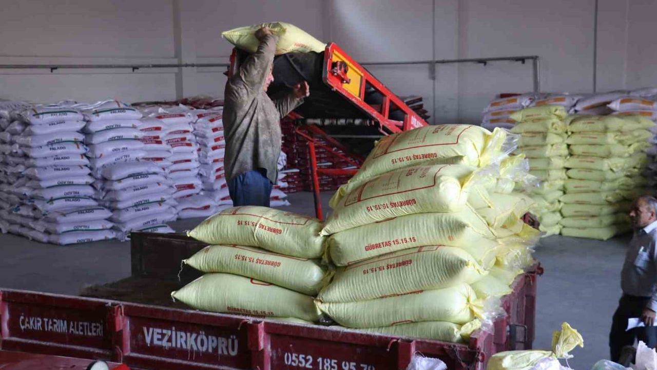 Samsun’da çiftçiye hibeli tohum ve gübreyle 21 bin dekarlık üretim hedefi
