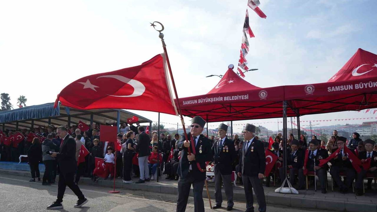 Samsun’da Cumhuriyet ruhu 103. yılda da coşkuyla yaşatıldı