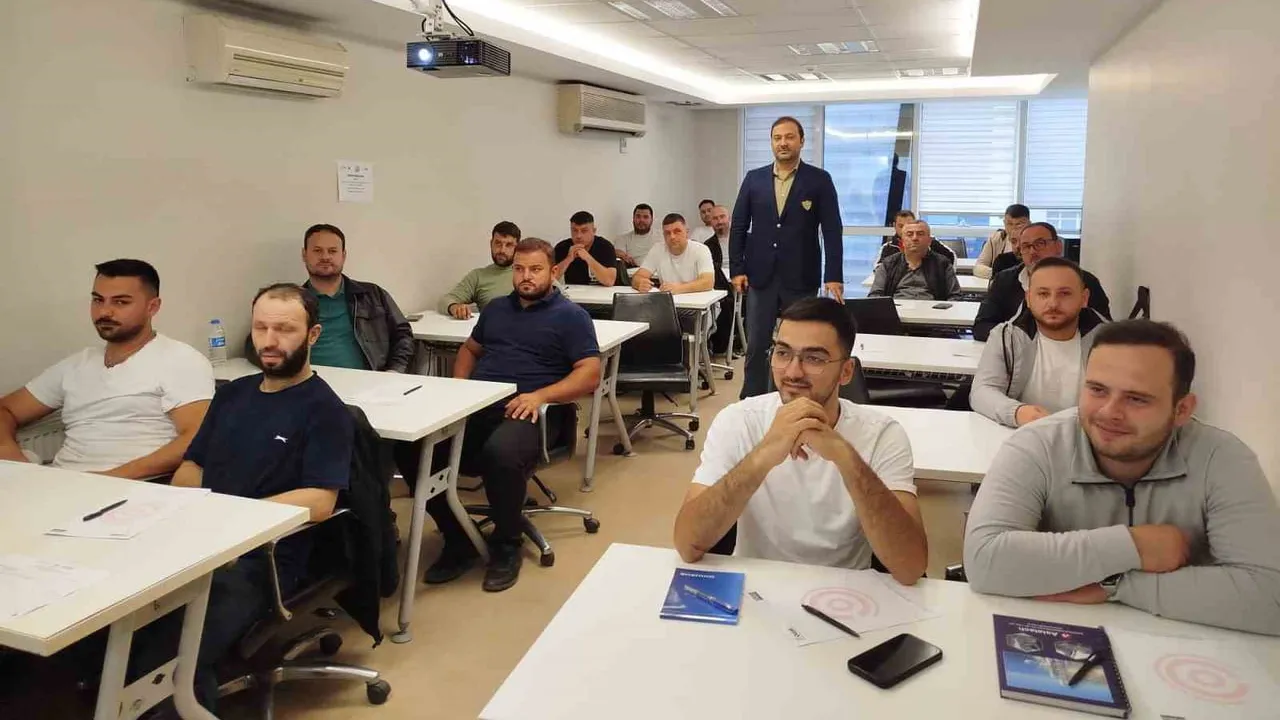 Samsun'da hidrolikte ortak dil oluşturuldu: dört günlük eğitimle teknik yetkinlik artırıldı