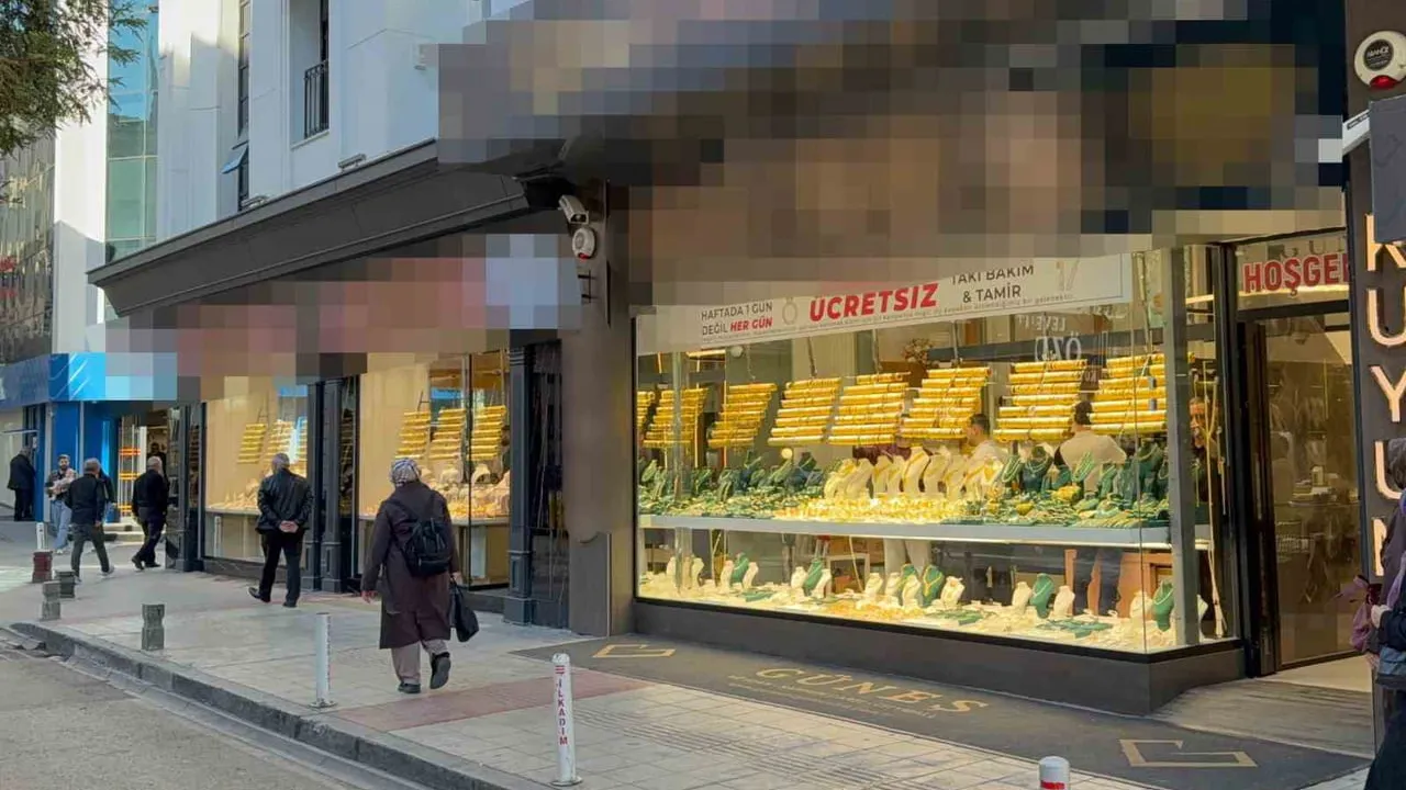 Samsun'da organize suç soruşturmasında üç kuyumcuda baskın: 5 gözaltı