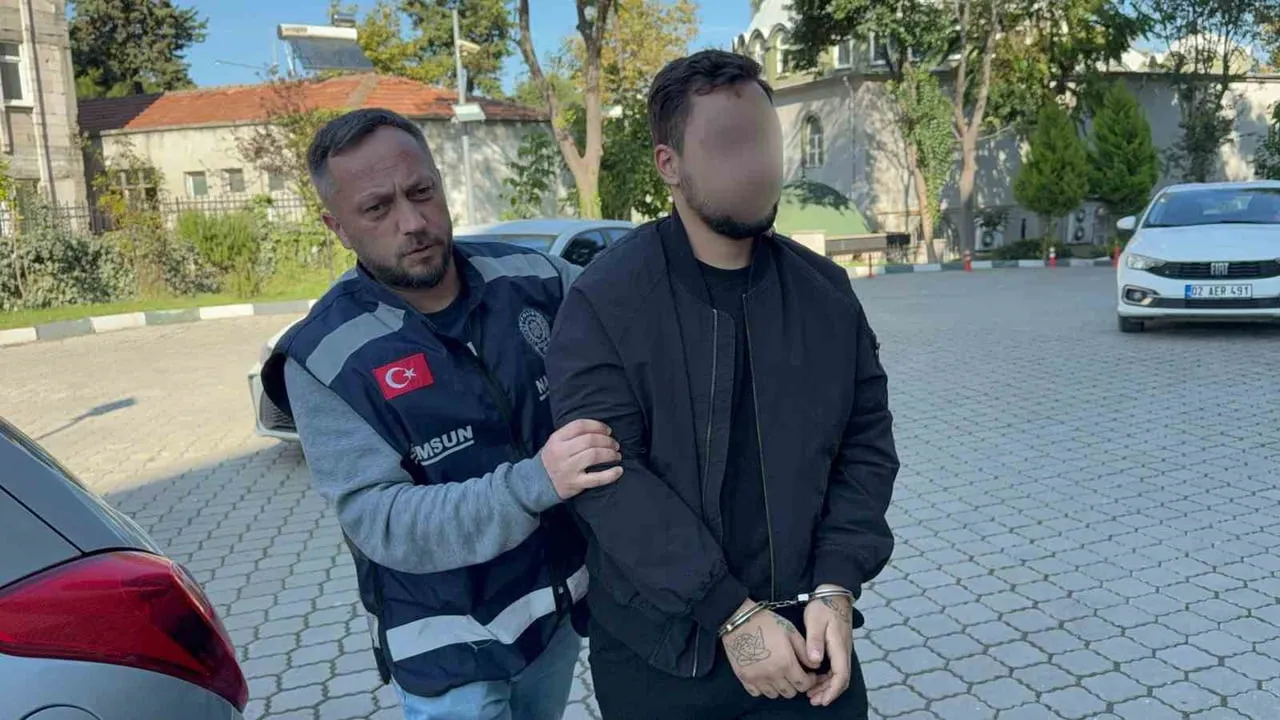 Samsun'da yapılan operasyonda 199 ecstasy hap ele geçirildi